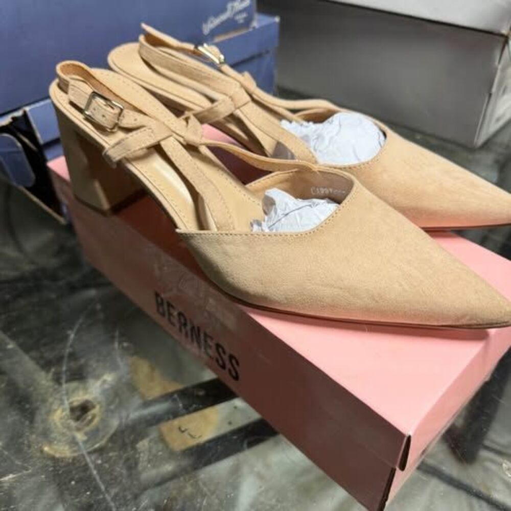 BERNESS New Beige Slingback Heels - Picture 2 of 6